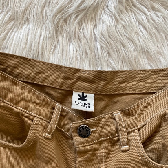 European Kaotiko BCN Beige Pants - Picture 4 of 7